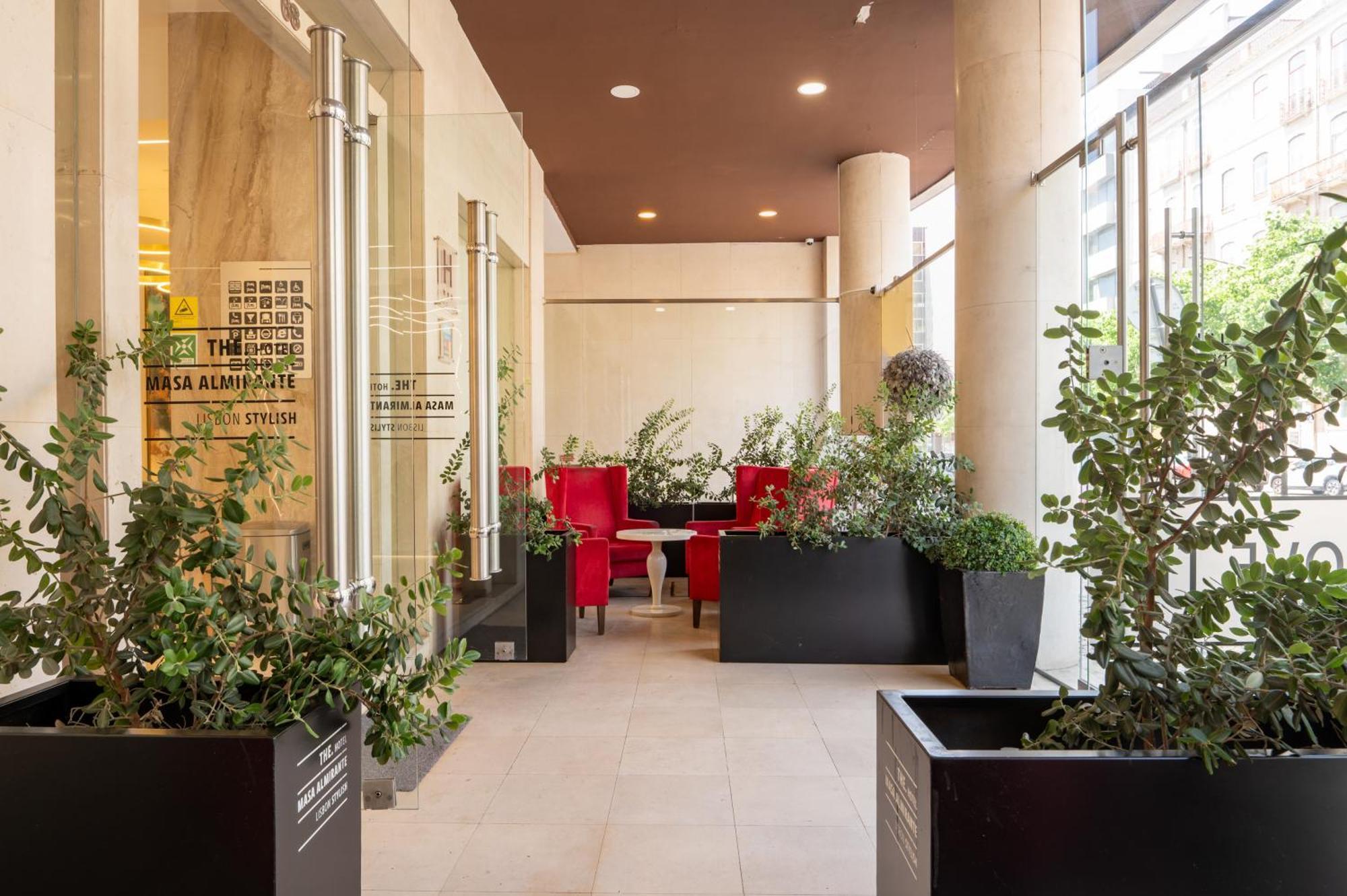 Hotel The Masa Almirante Stylish 3*